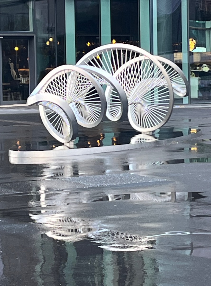 The Wind Harp - Viv Scurrell